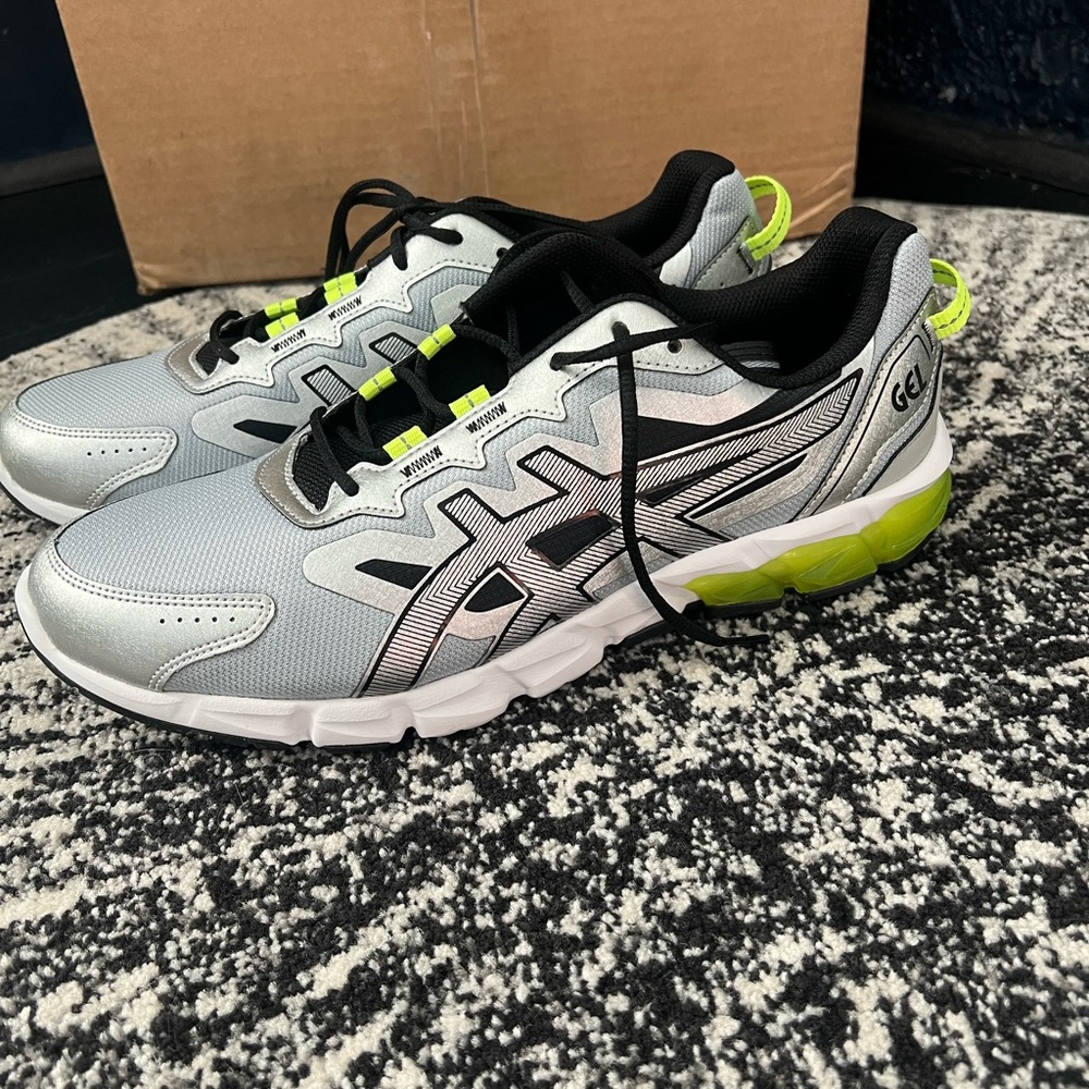 Asics Men's Athletic Shoes in Silver and Neon Yellow